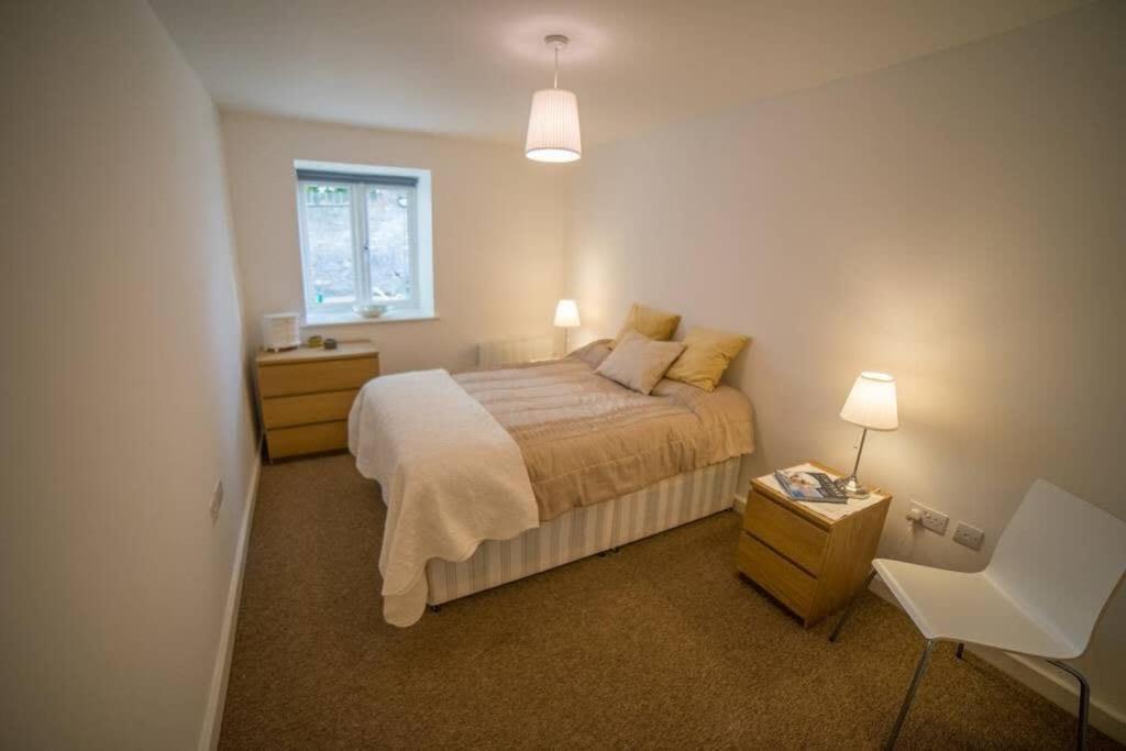 Champion Court Two Bedroom Flat Бристоль Экстерьер фото